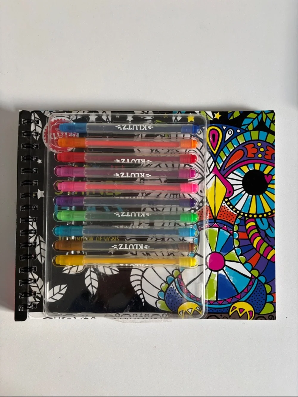 Klutz Color-In Stained Glass Kit with Neon Pens & Create your Own Card Kit‎